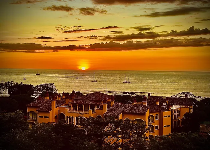Amazing Views Of The Ocean, Sunset & National Park *